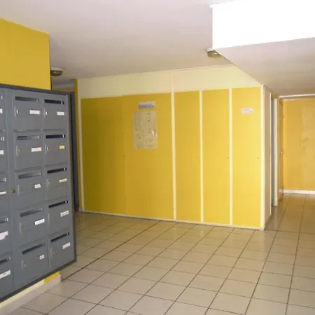 Parking Dhuoda Apartment Nimes