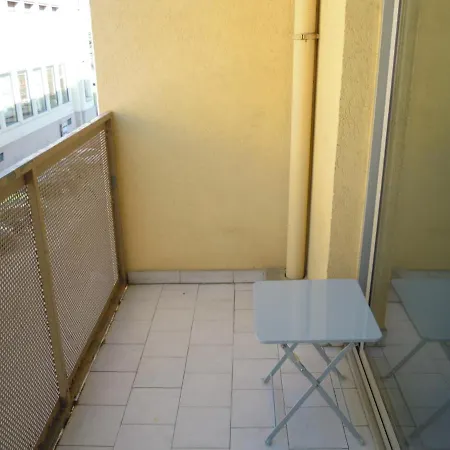 شقة Parking Dhuoda