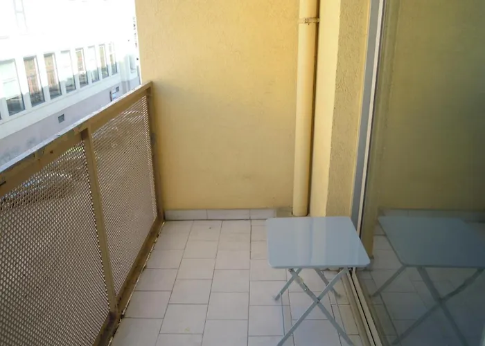 Apartment Parking Dhuoda